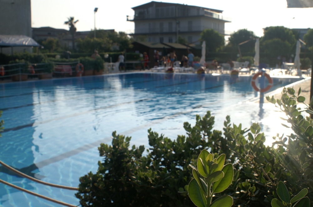 Nettuno Resort Capo d'Orlando Exterior photo